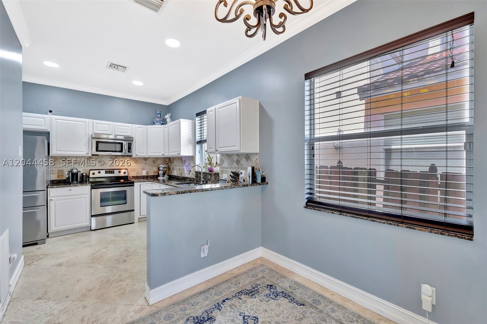 853 SW 11th Ct, Fort Lauderdale FL 33315