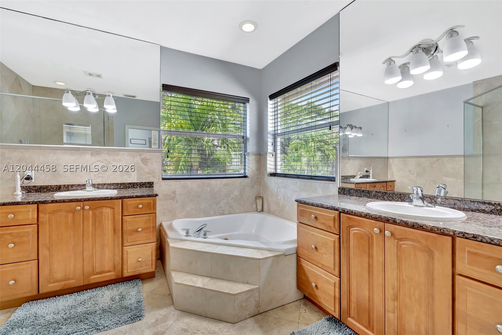 853 SW 11th Ct, Fort Lauderdale FL 33315