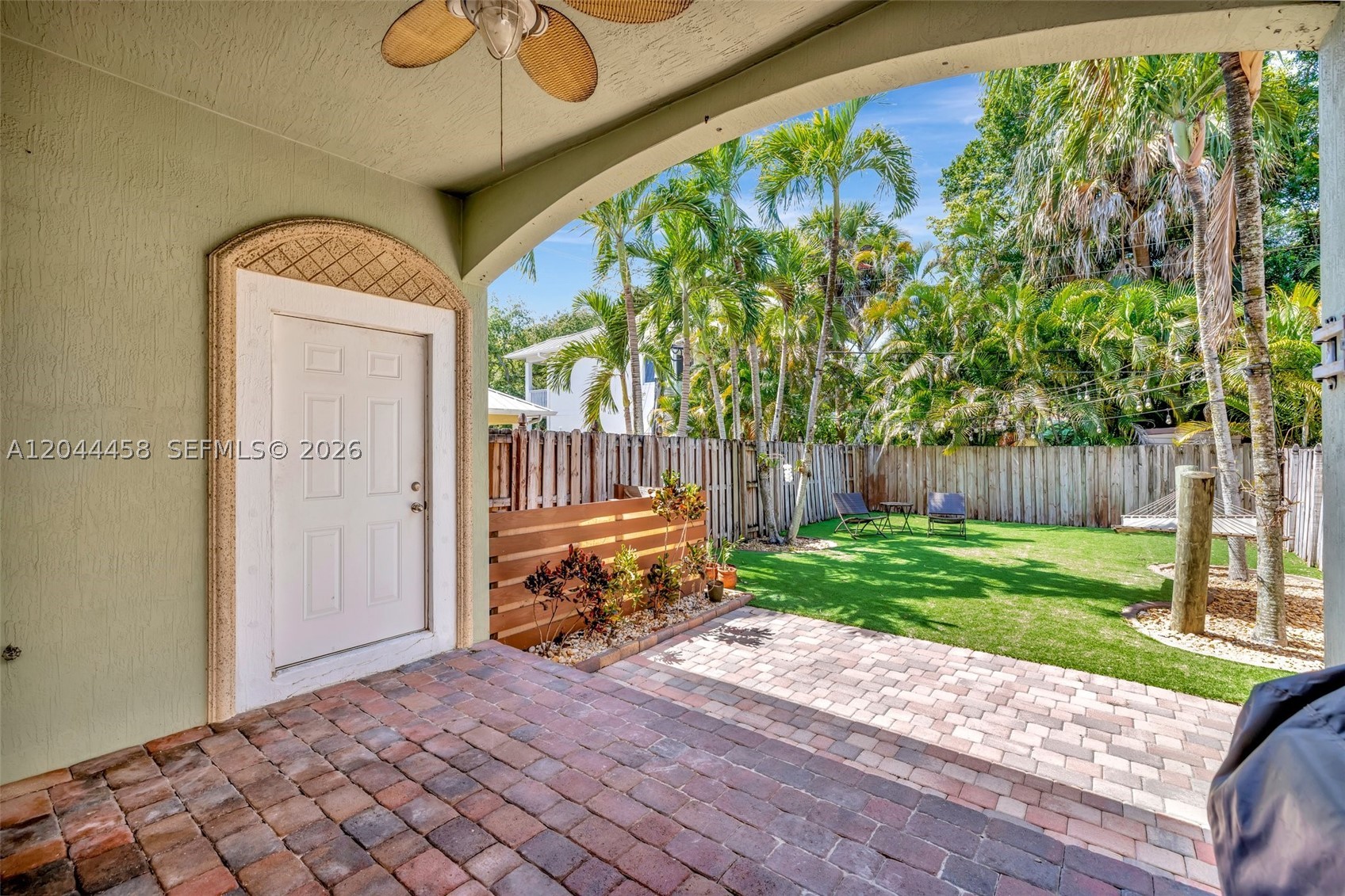 853 SW 11th Ct, Fort Lauderdale FL 33315