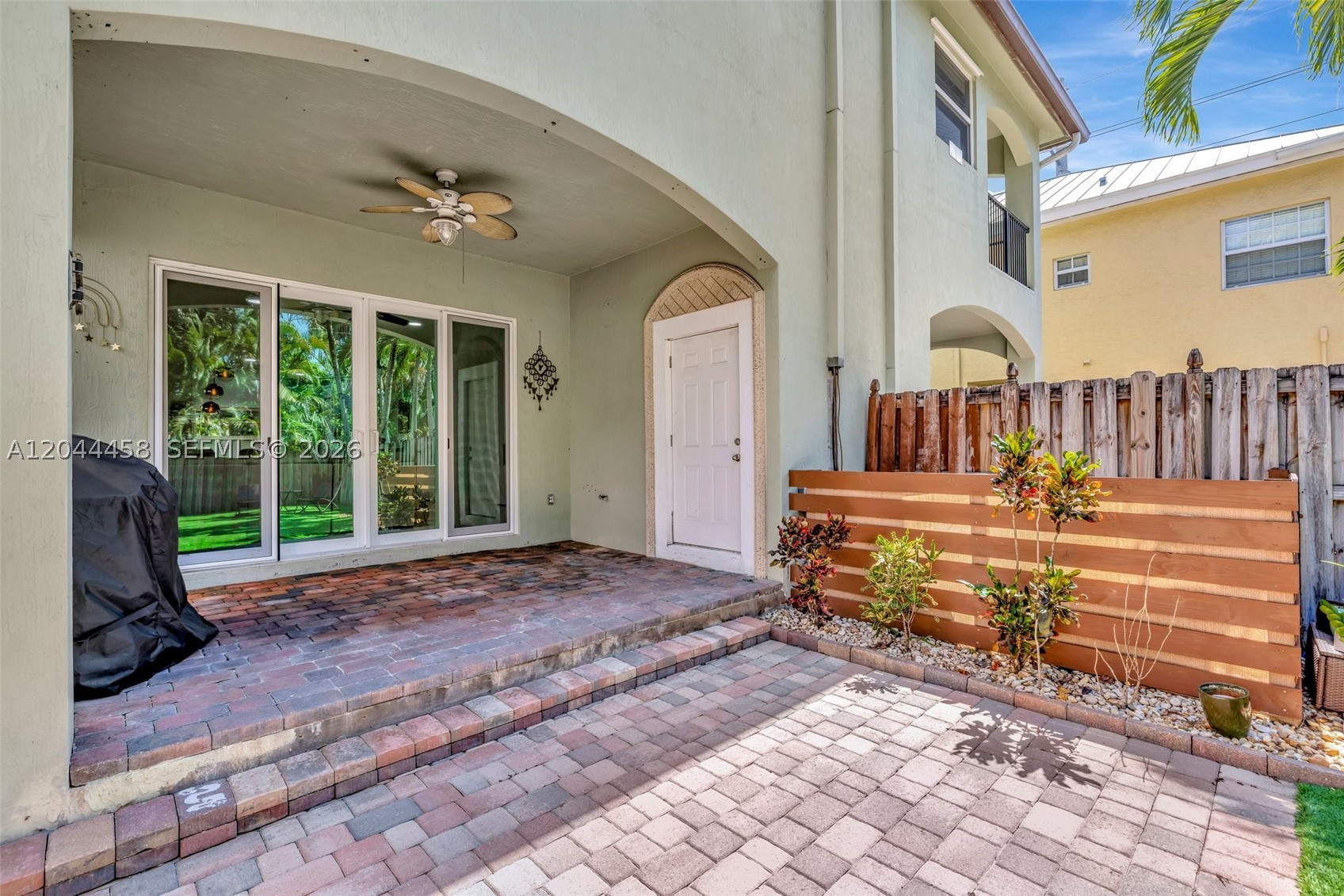 853 SW 11th Ct, Fort Lauderdale FL 33315