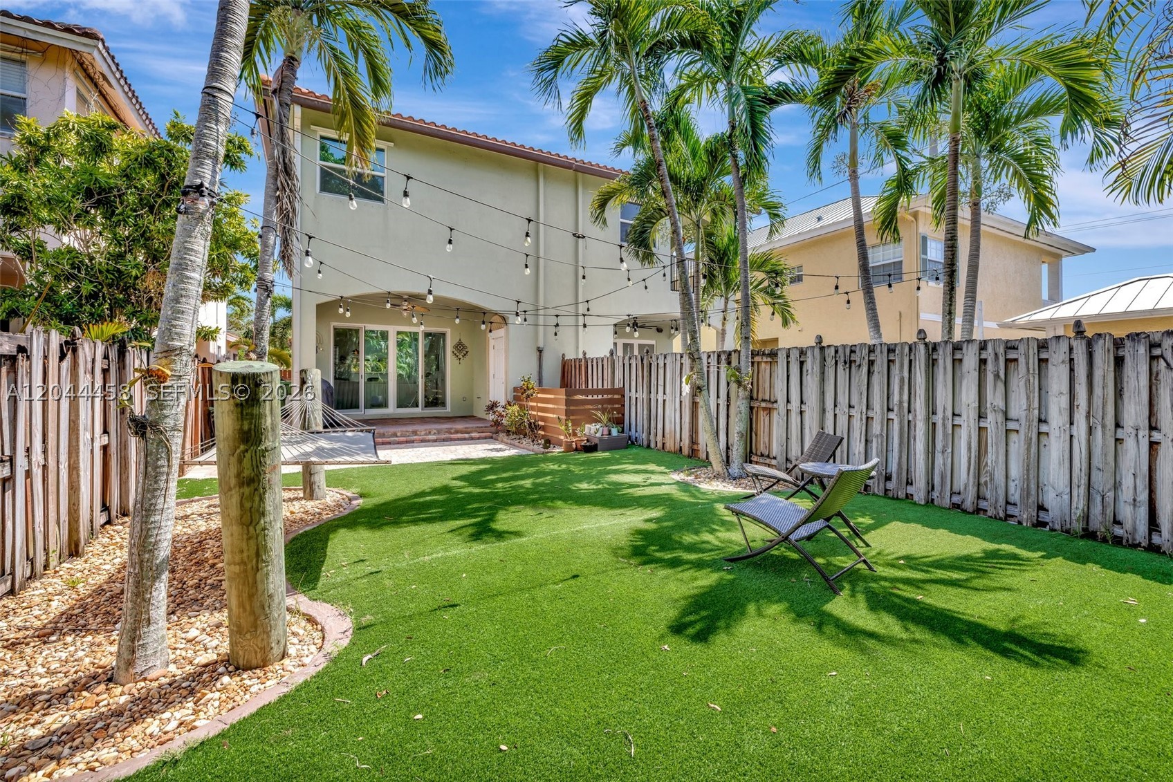 853 SW 11th Ct, Fort Lauderdale FL 33315