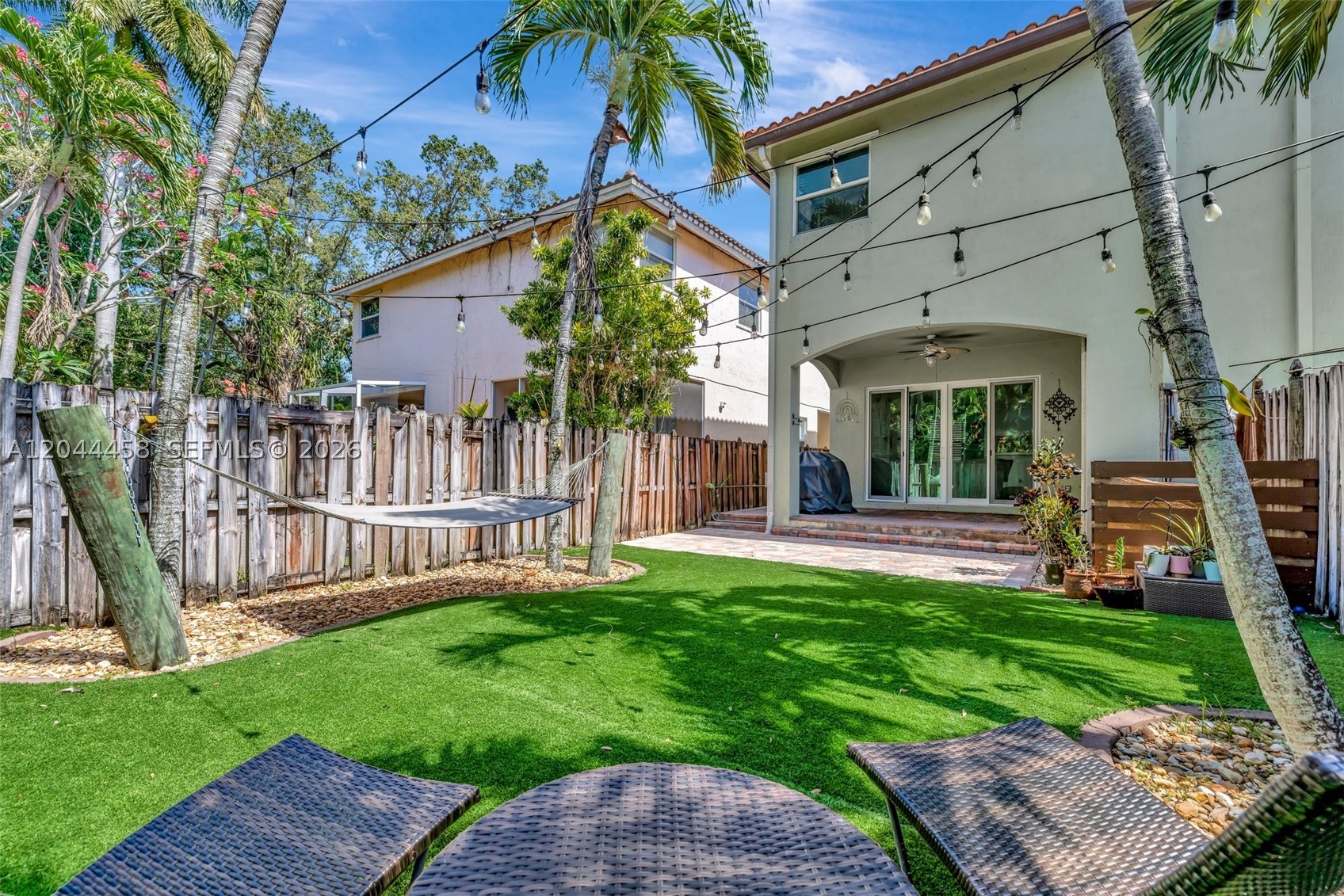853 SW 11th Ct, Fort Lauderdale FL 33315