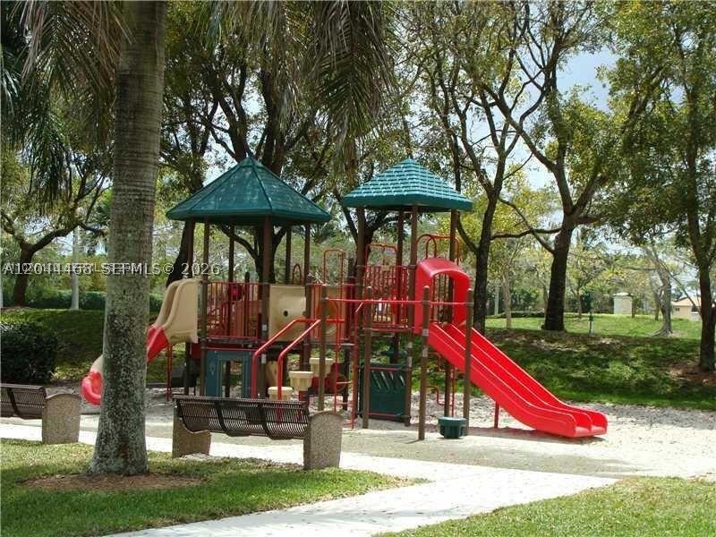 10700 NW 66th St #204, Doral FL 33178