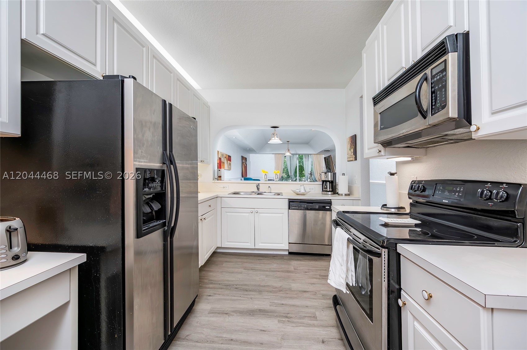 10700 NW 66th St #204, Doral FL 33178