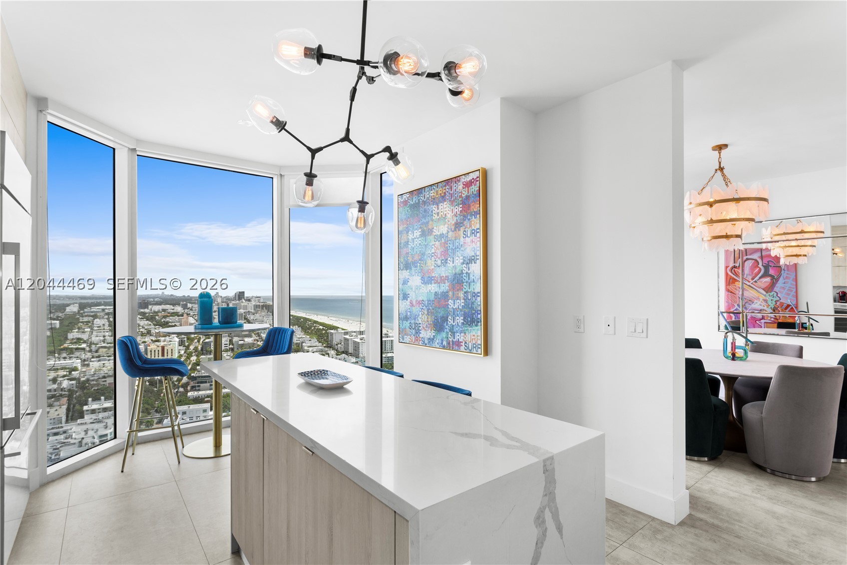 300 S Pointe Dr #3604, Miami Beach FL 33139