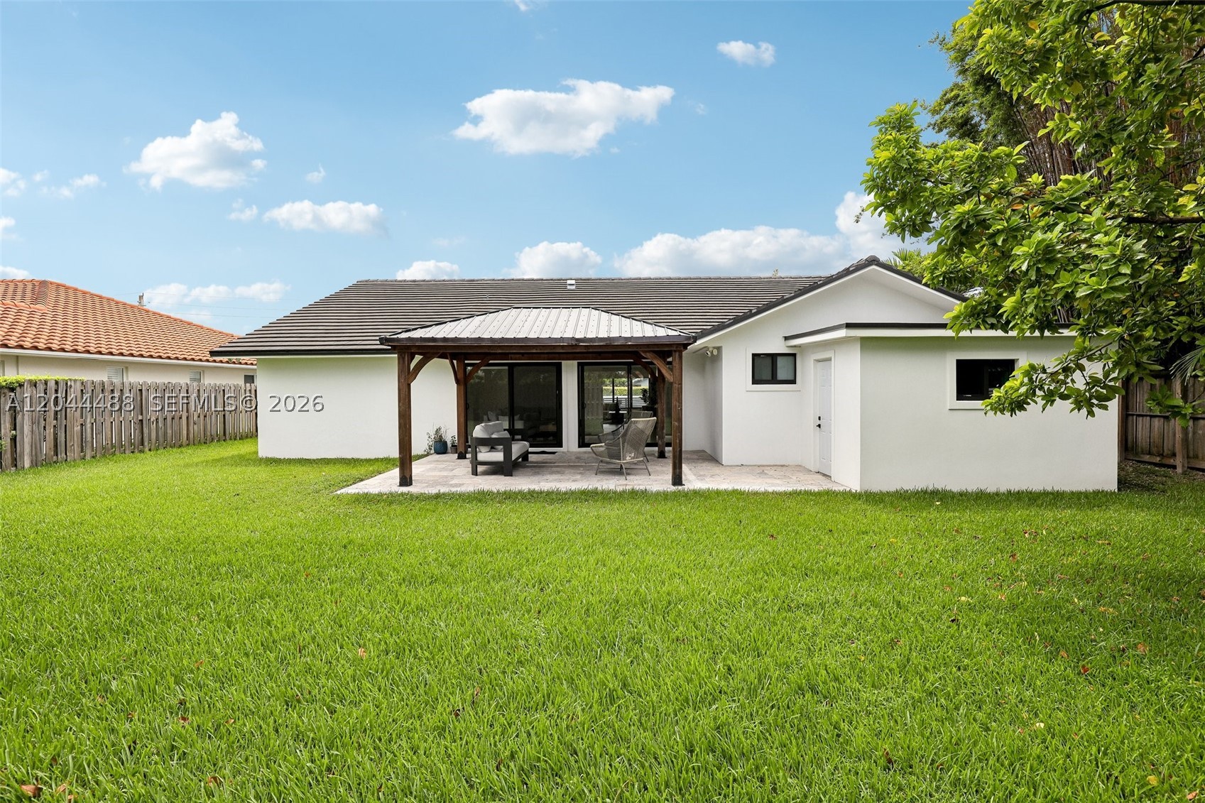6816 SW 89th Ct, Miami FL 33173