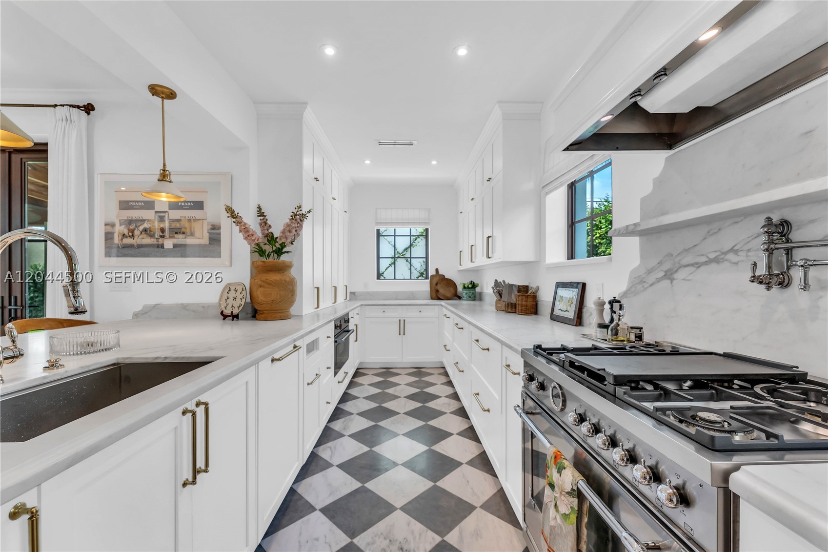 5730 SW 49th St, South Miami FL 33155