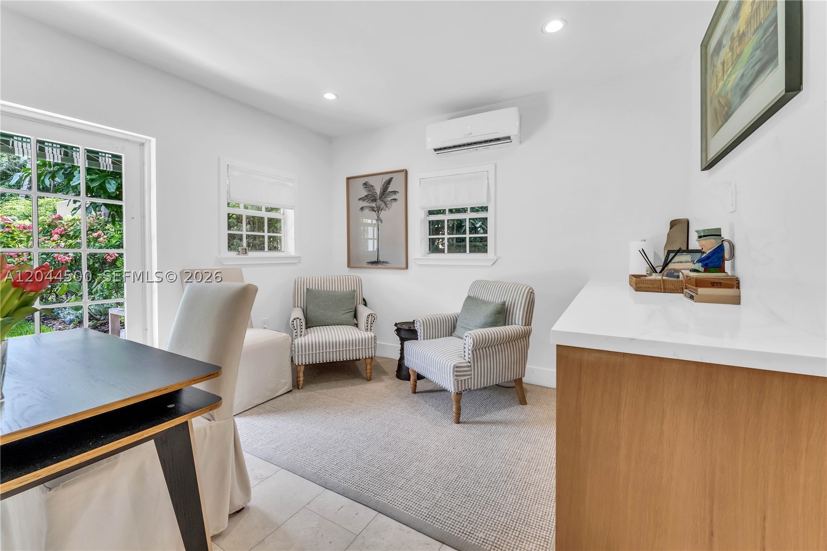 5730 SW 49th St, South Miami FL 33155