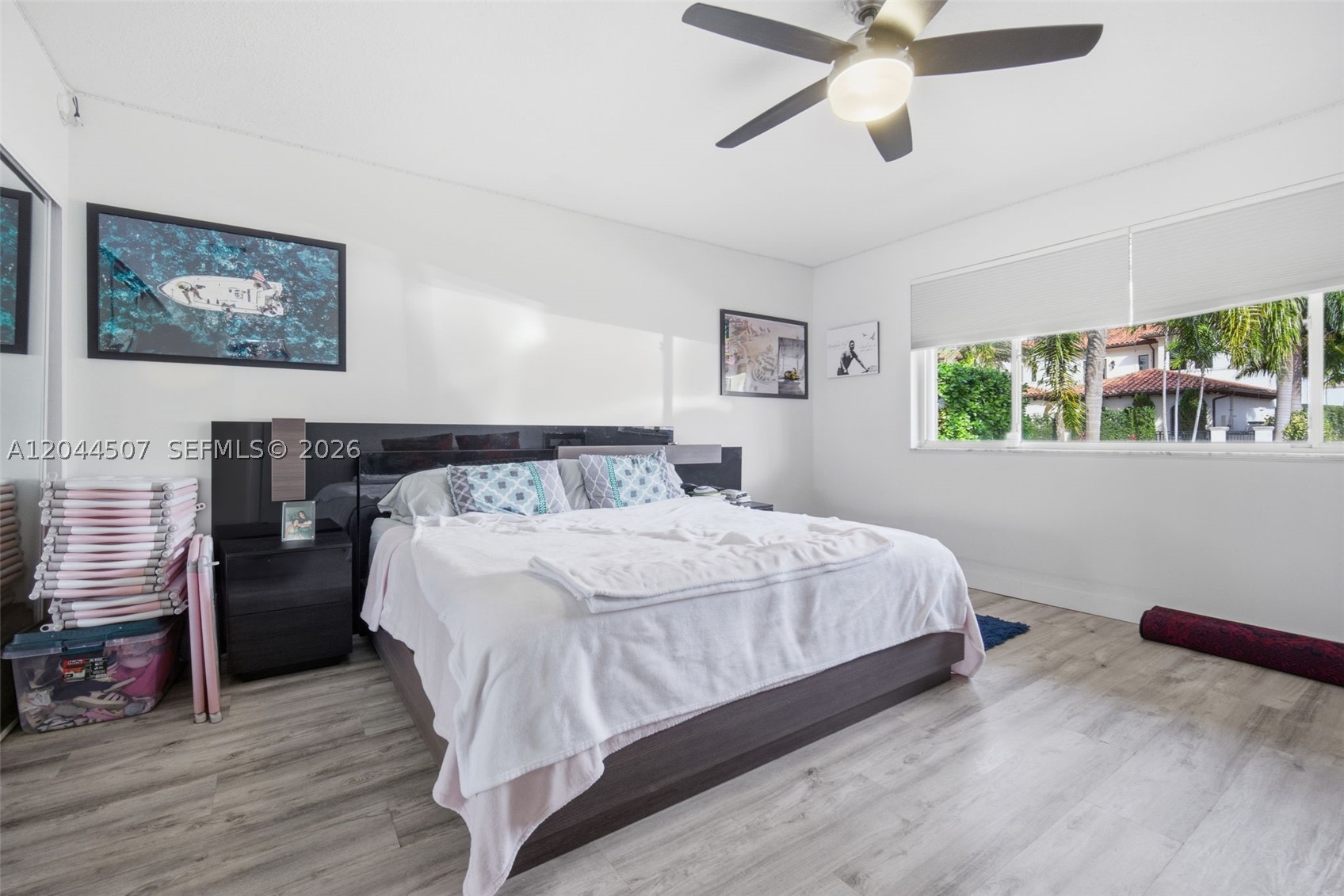 713 Diplomat Pkwy, Hallandale Beach FL 33009
