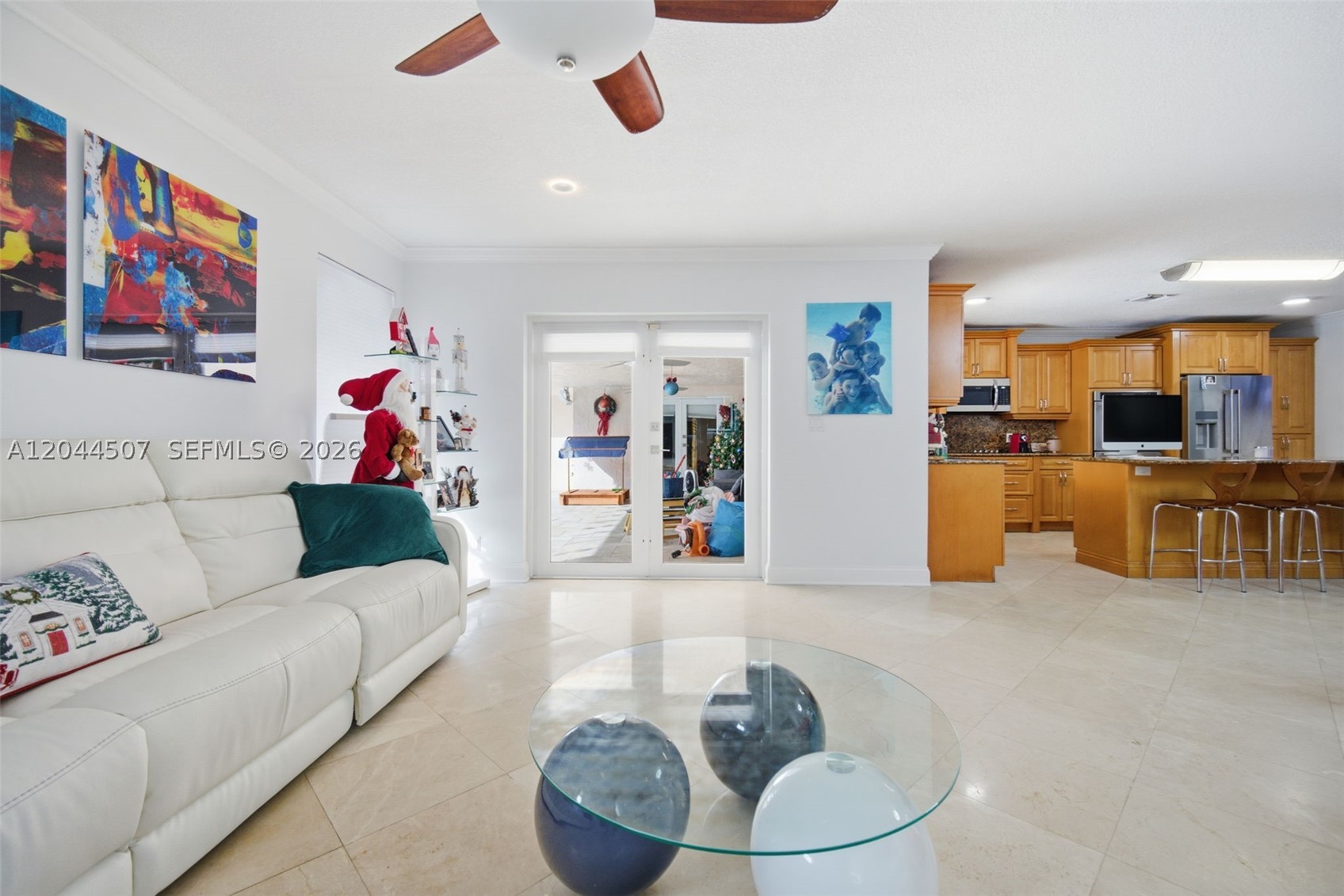 713 Diplomat Pkwy, Hallandale Beach FL 33009