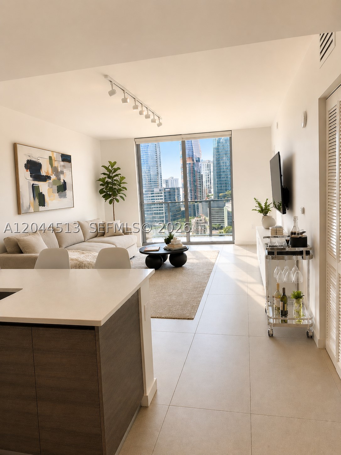 1100 S Miami Ave #2002, Miami FL 33130