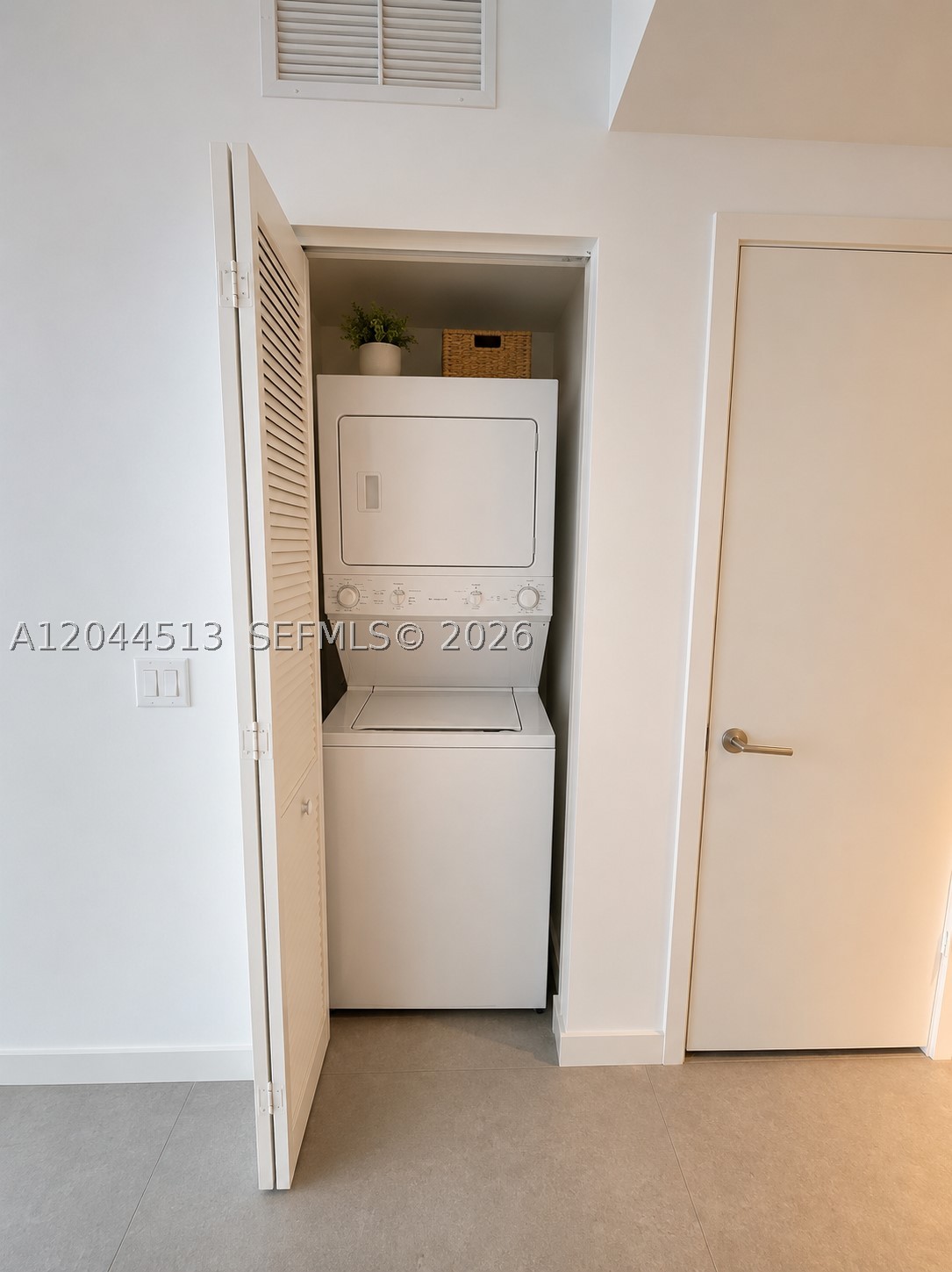 1100 S Miami Ave #2002, Miami FL 33130