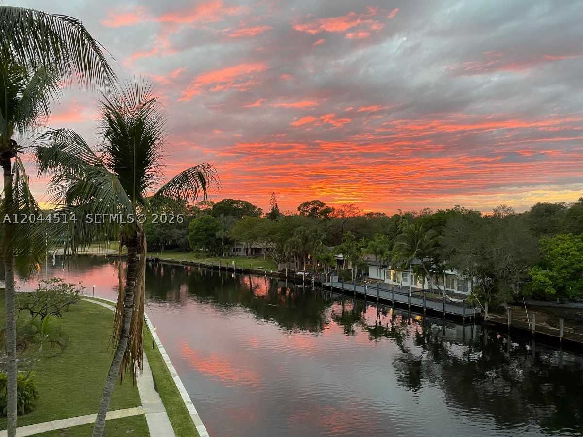 1000 River Reach Dr #516, Fort Lauderdale FL 33315