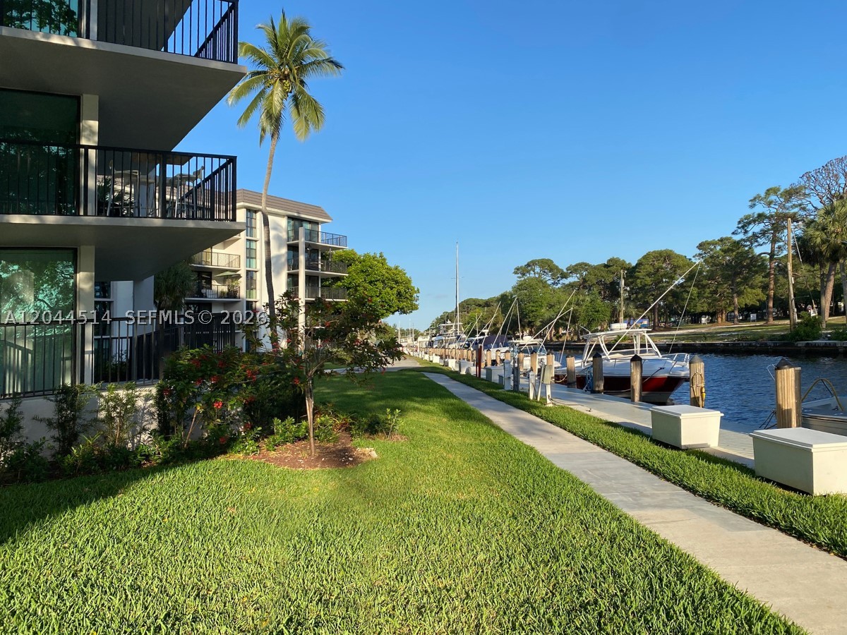 1000 River Reach Dr #516, Fort Lauderdale FL 33315