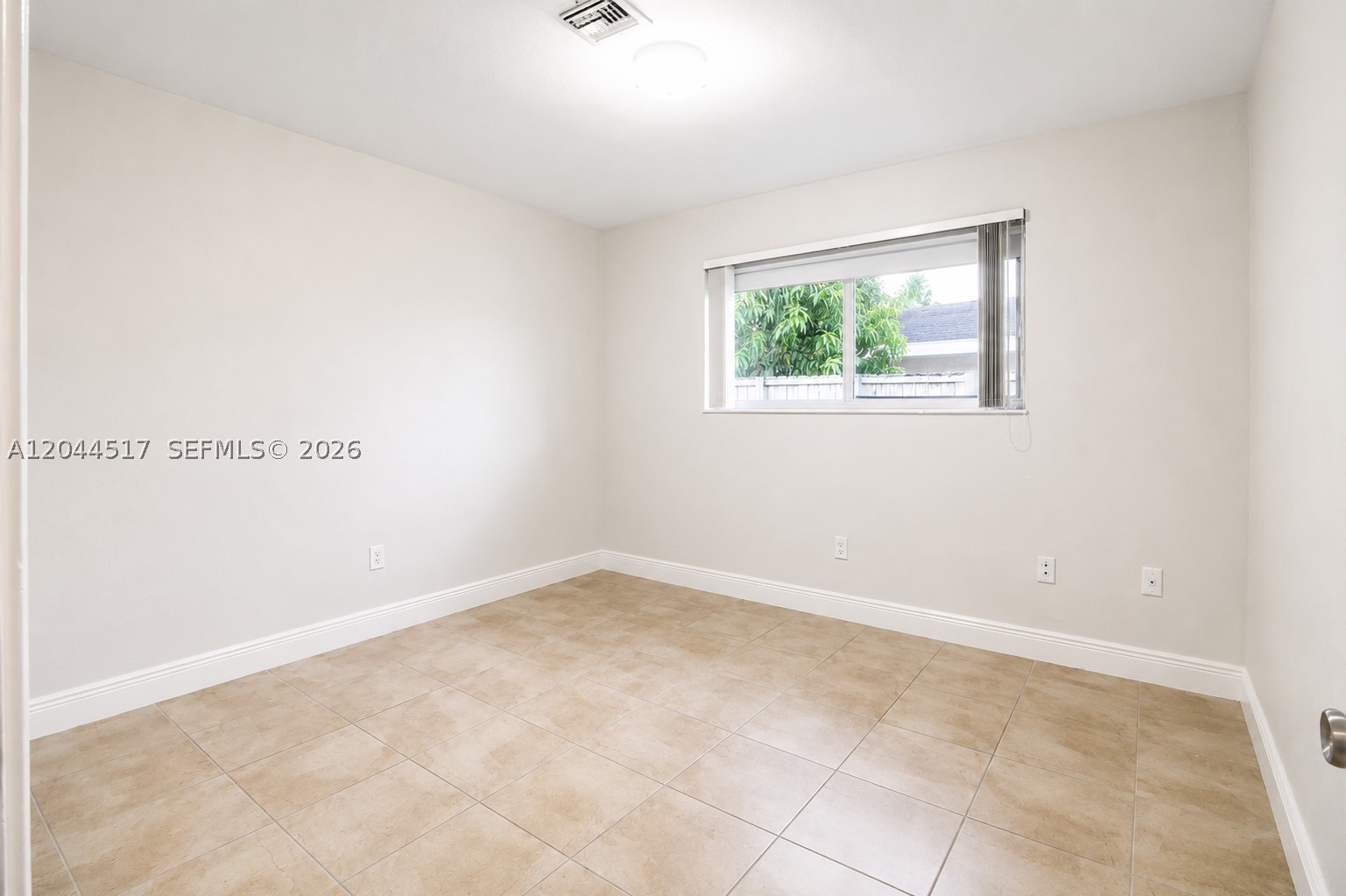 15445 SW 99th Ave #15445, Miami FL 33157