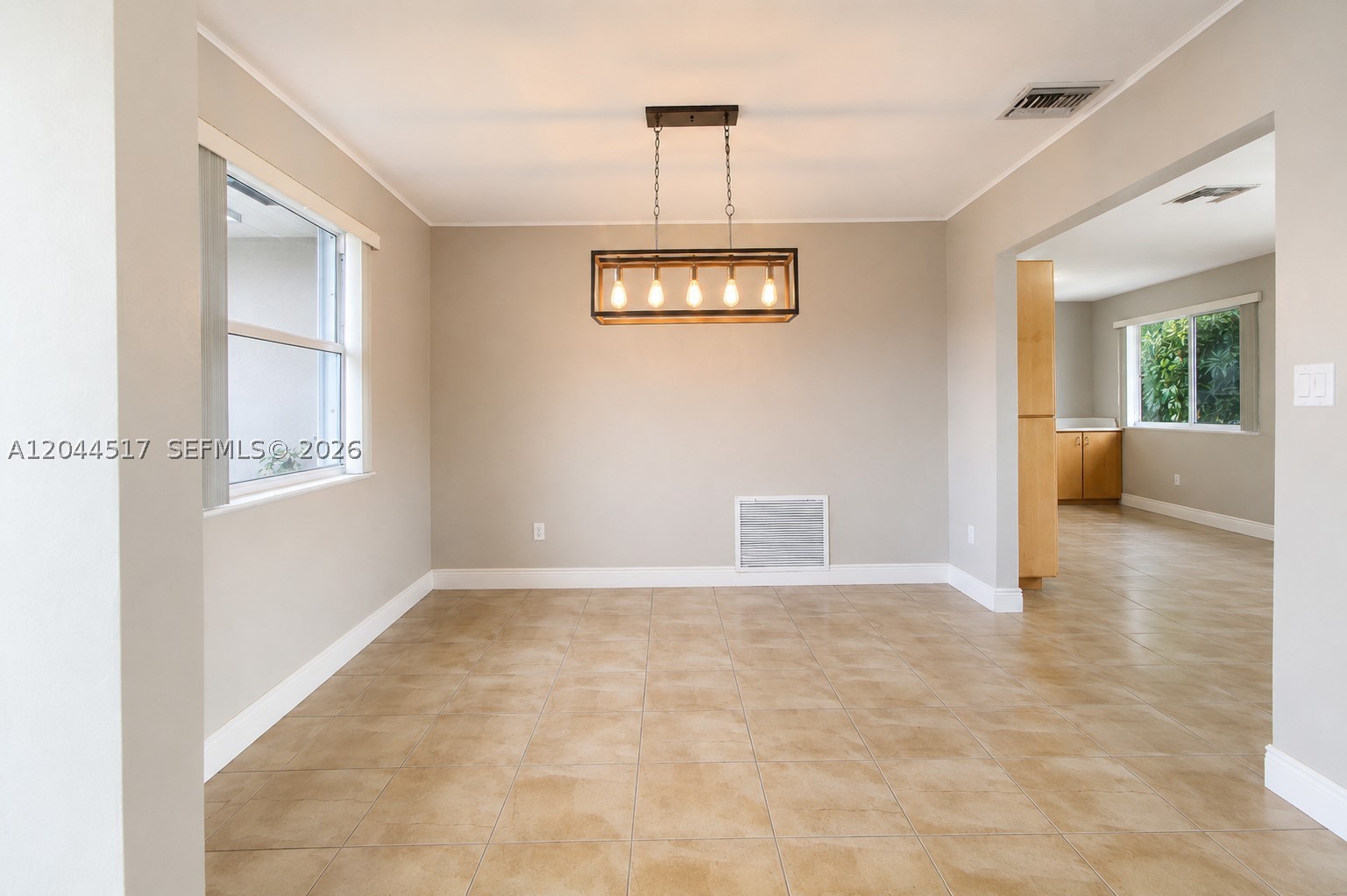 15445 SW 99th Ave #15445, Miami FL 33157