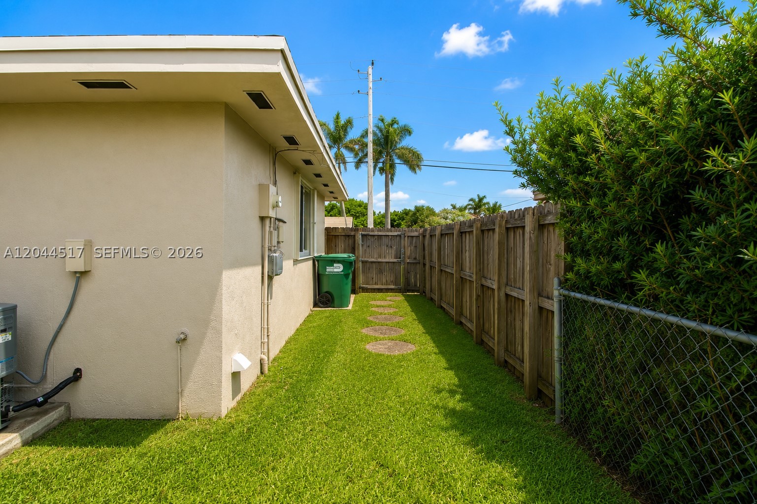 15445 SW 99th Ave #15445, Miami FL 33157