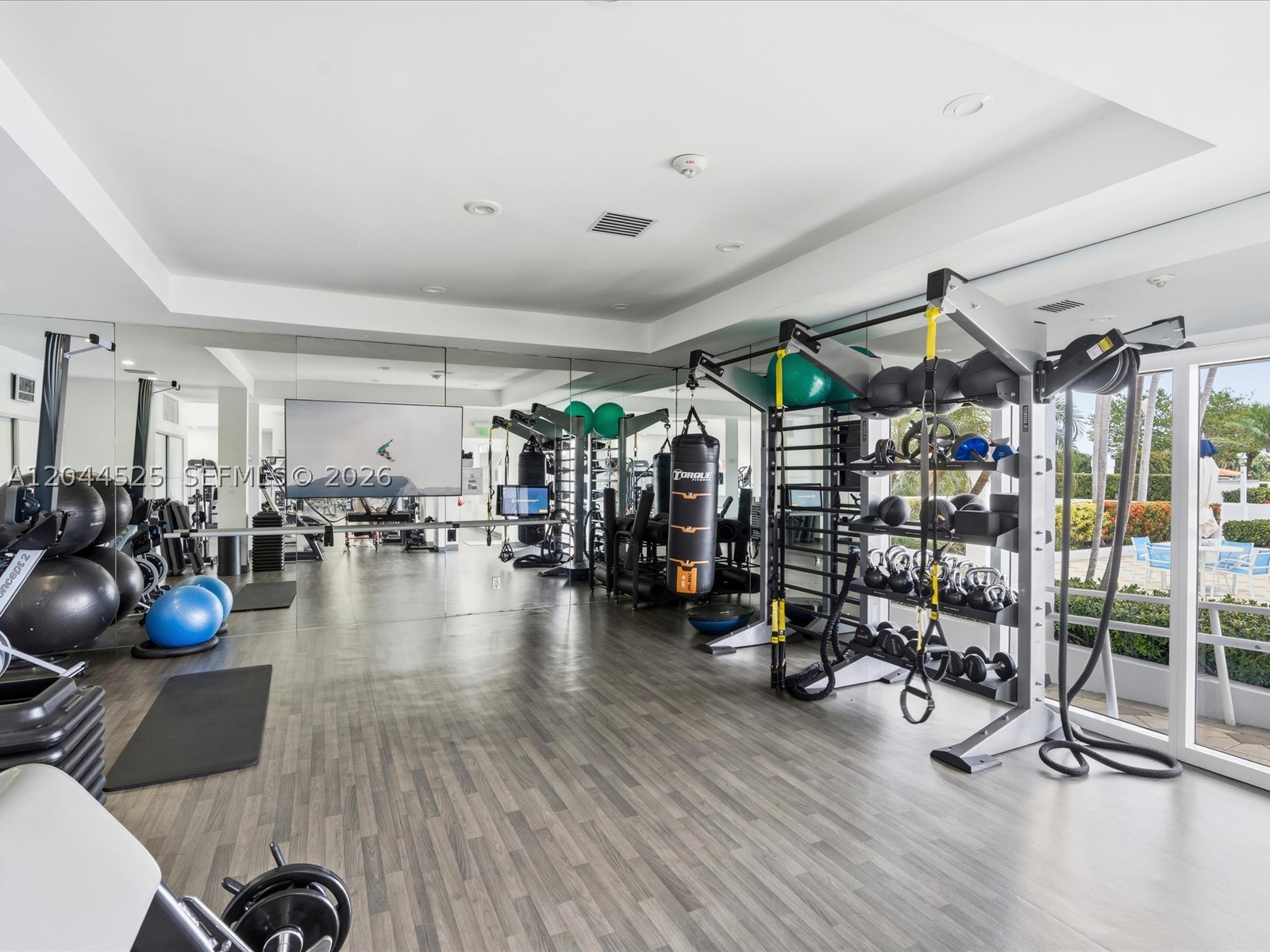 3802 NE 207th St #1101, Aventura FL 33180