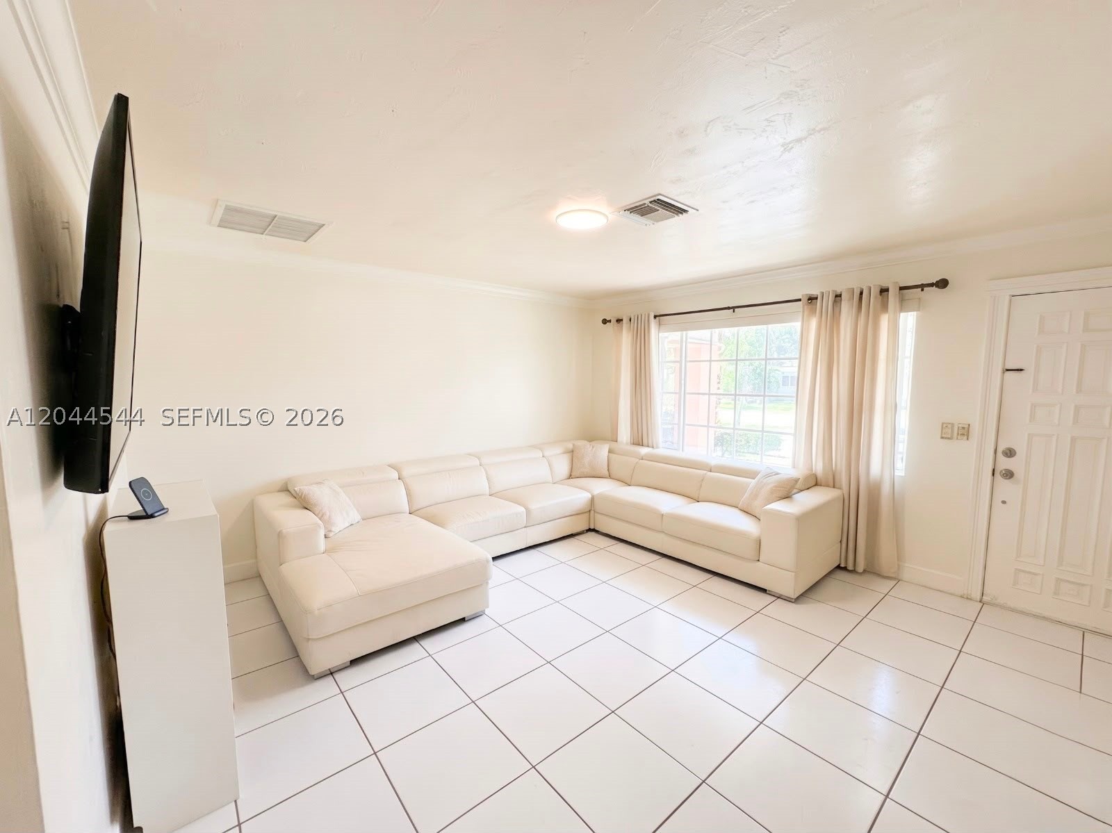 974 SE 1st St #974, Hialeah FL 33010