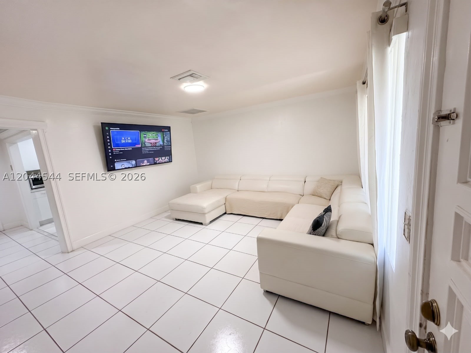 974 SE 1st St #974, Hialeah FL 33010
