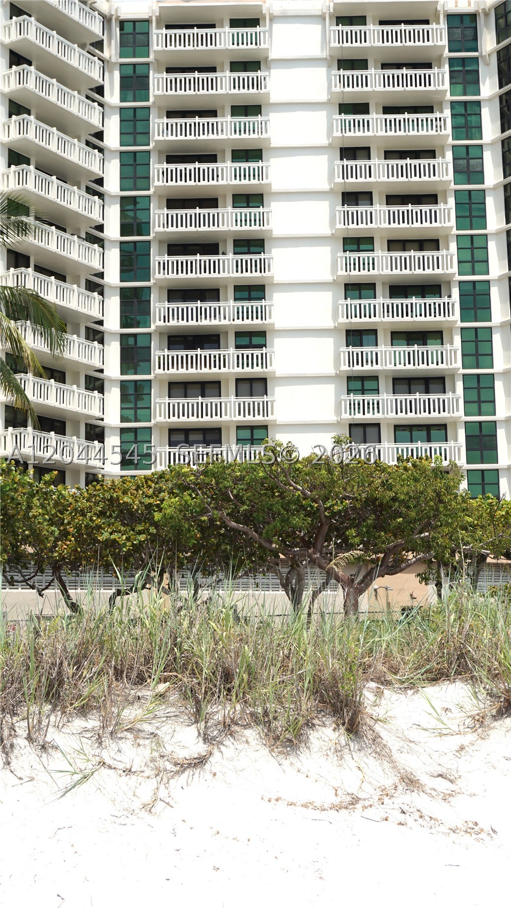 1111 Crandon Blvd #B705, Key Biscayne FL 33149