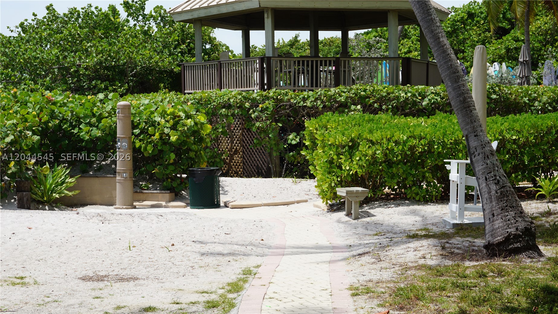 1111 Crandon Blvd #B705, Key Biscayne FL 33149