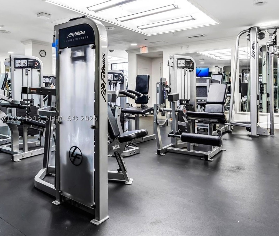 1111 Crandon Blvd #B705, Key Biscayne FL 33149