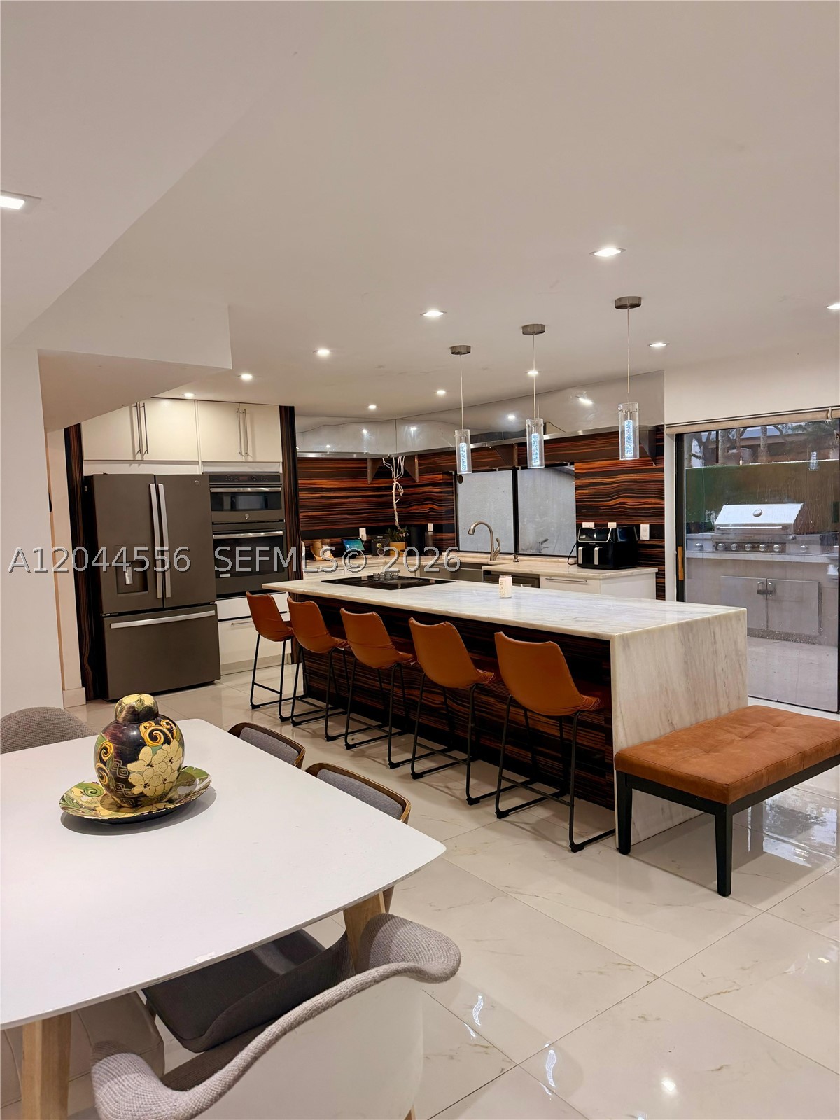 8646 SW 94th St, Miami FL 33156