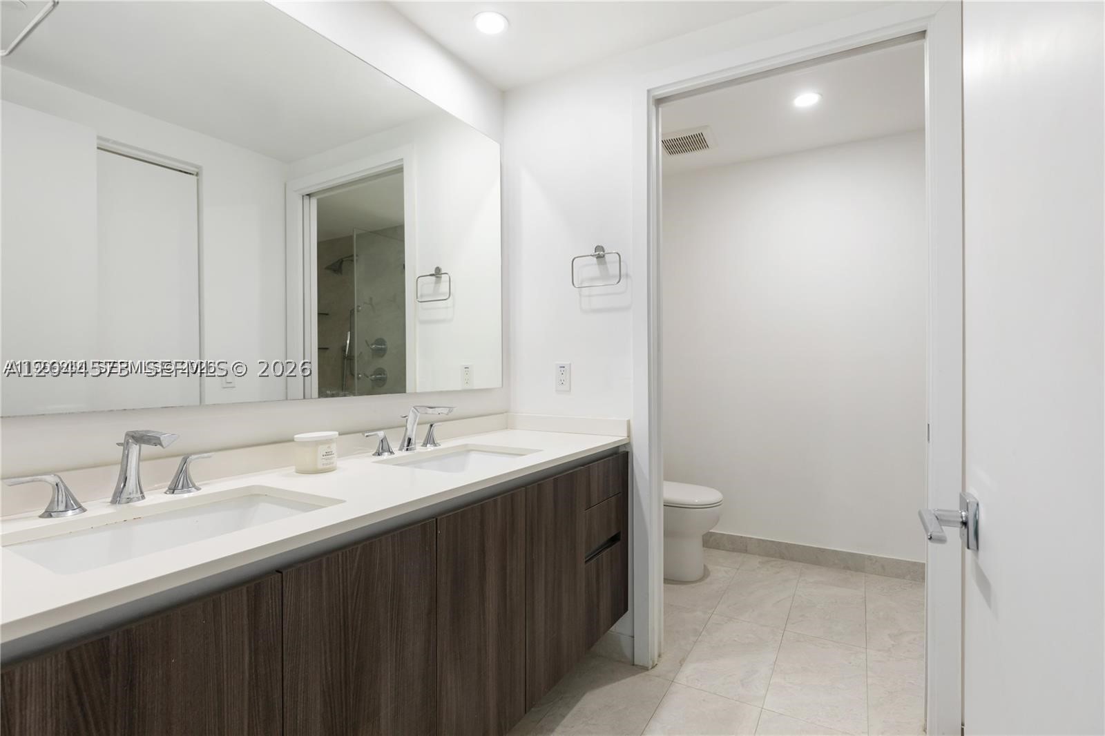 488 NE 18th St #2802, Miami FL 33132