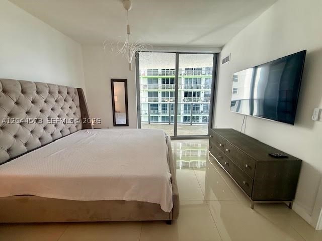 488 NE 18th St #2802, Miami FL 33132
