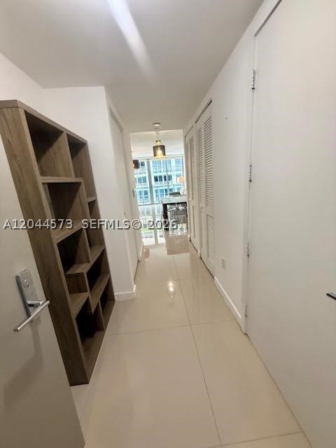 488 NE 18th St #2802, Miami FL 33132