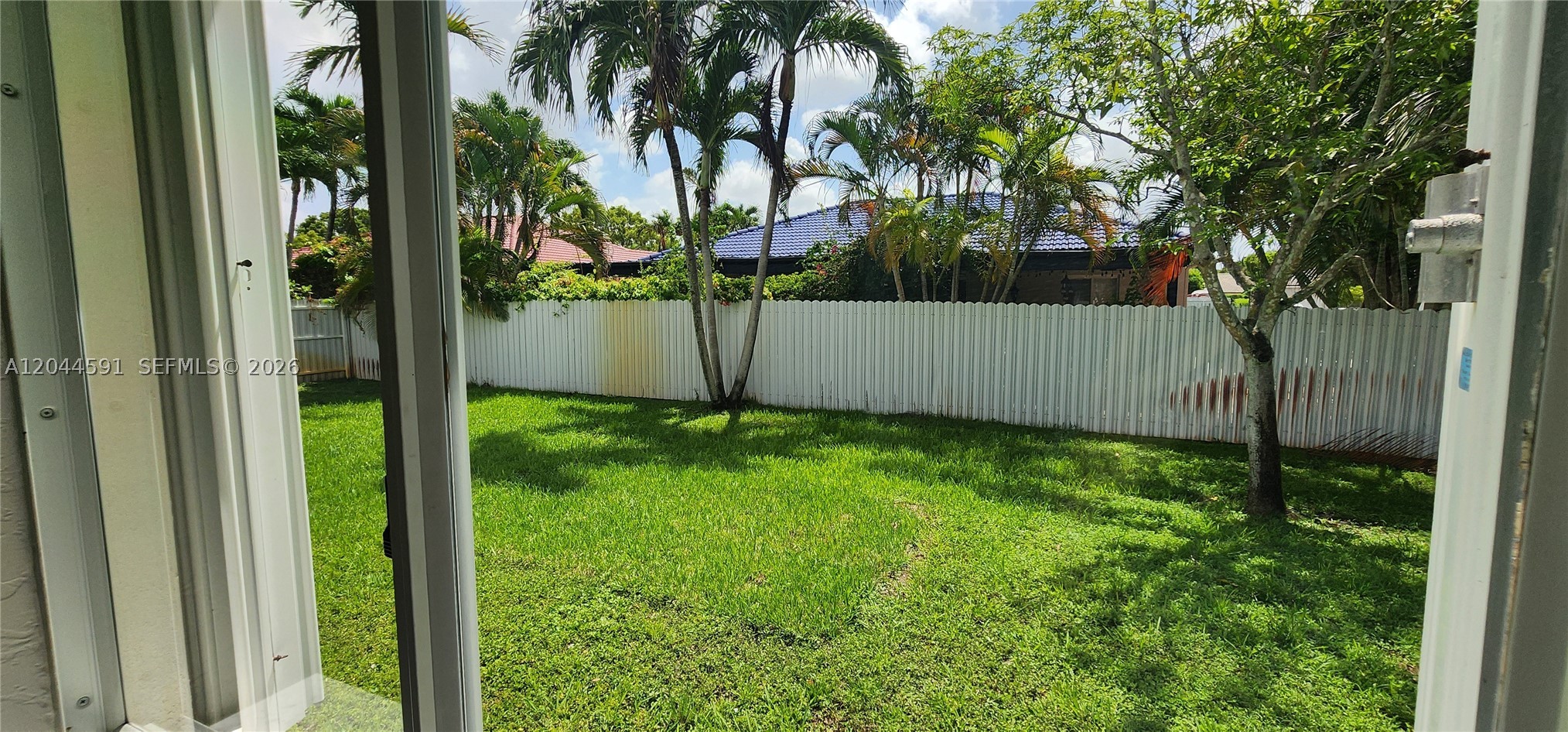 16507 NW 91st Ave, Miami Lakes FL 33018