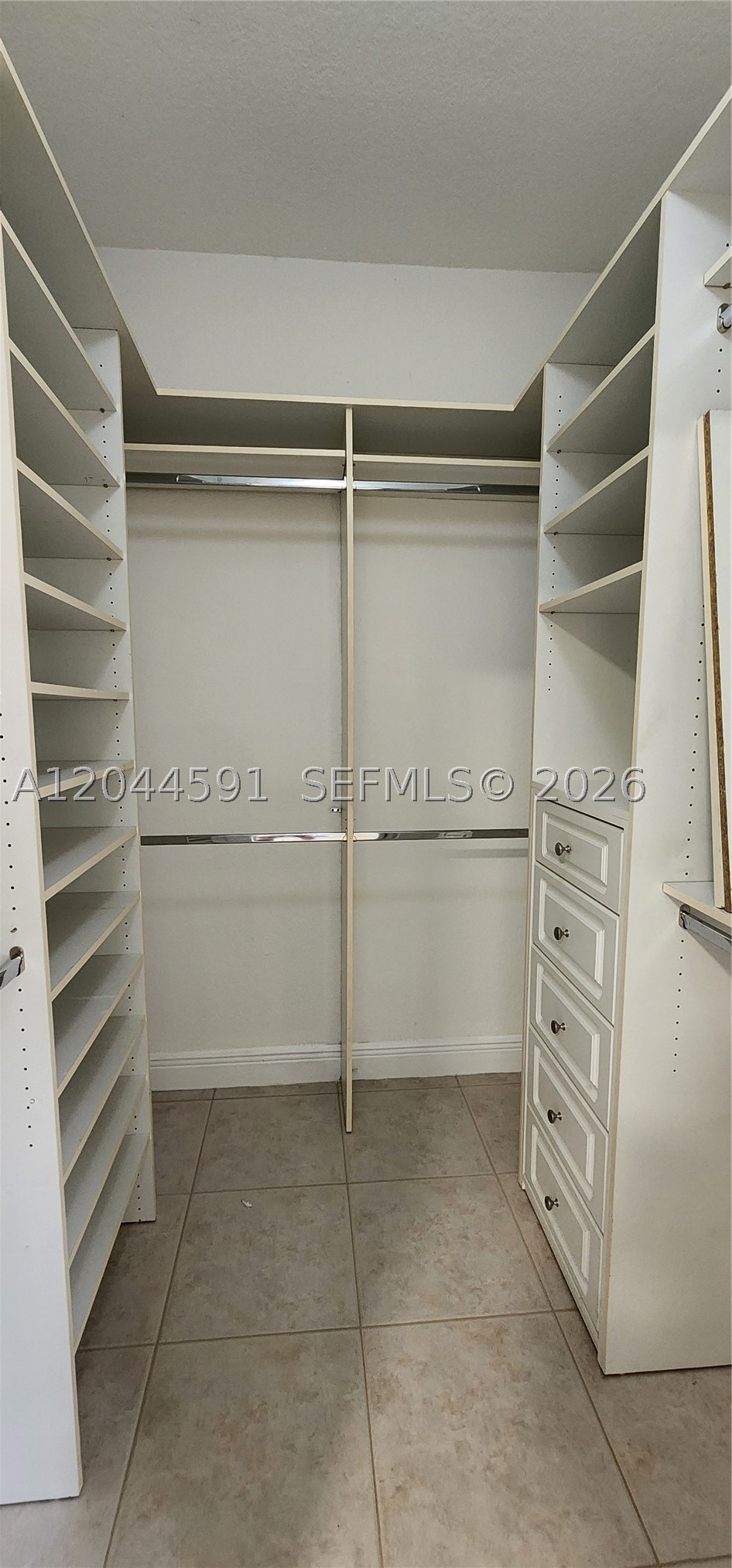 16507 NW 91st Ave, Miami Lakes FL 33018