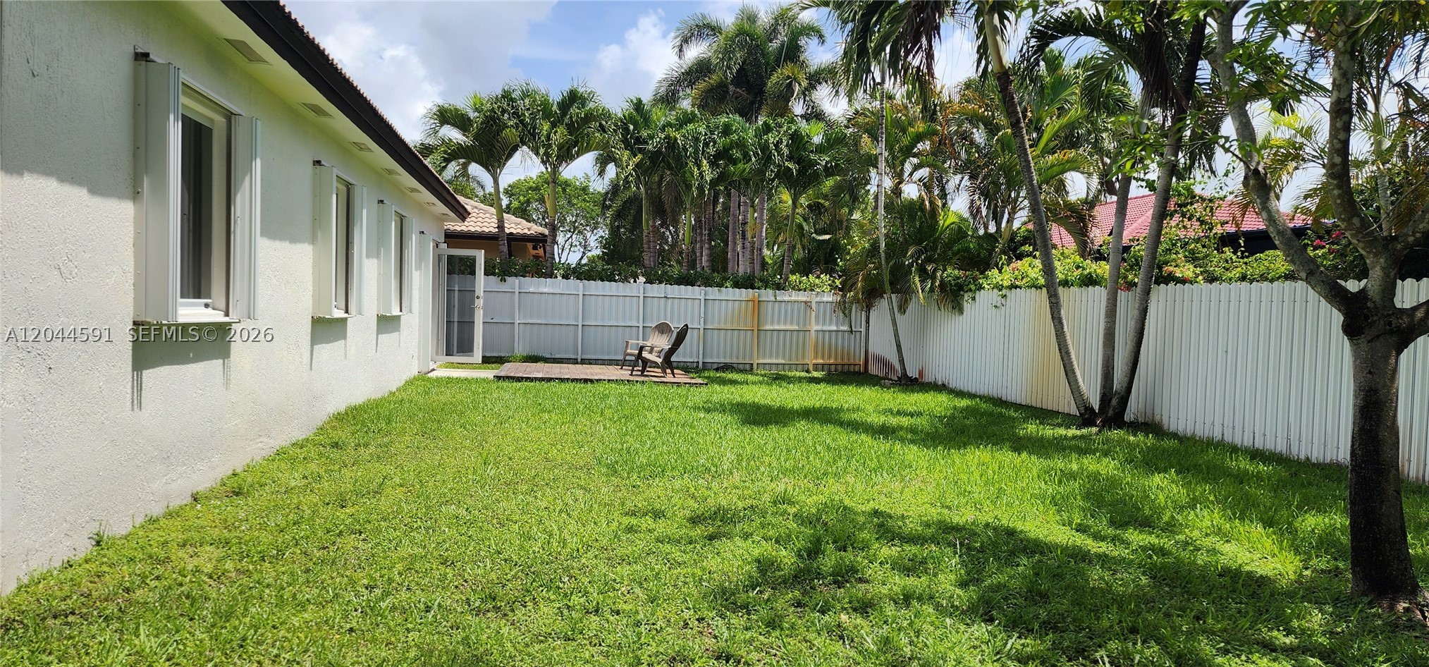 16507 NW 91st Ave, Miami Lakes FL 33018
