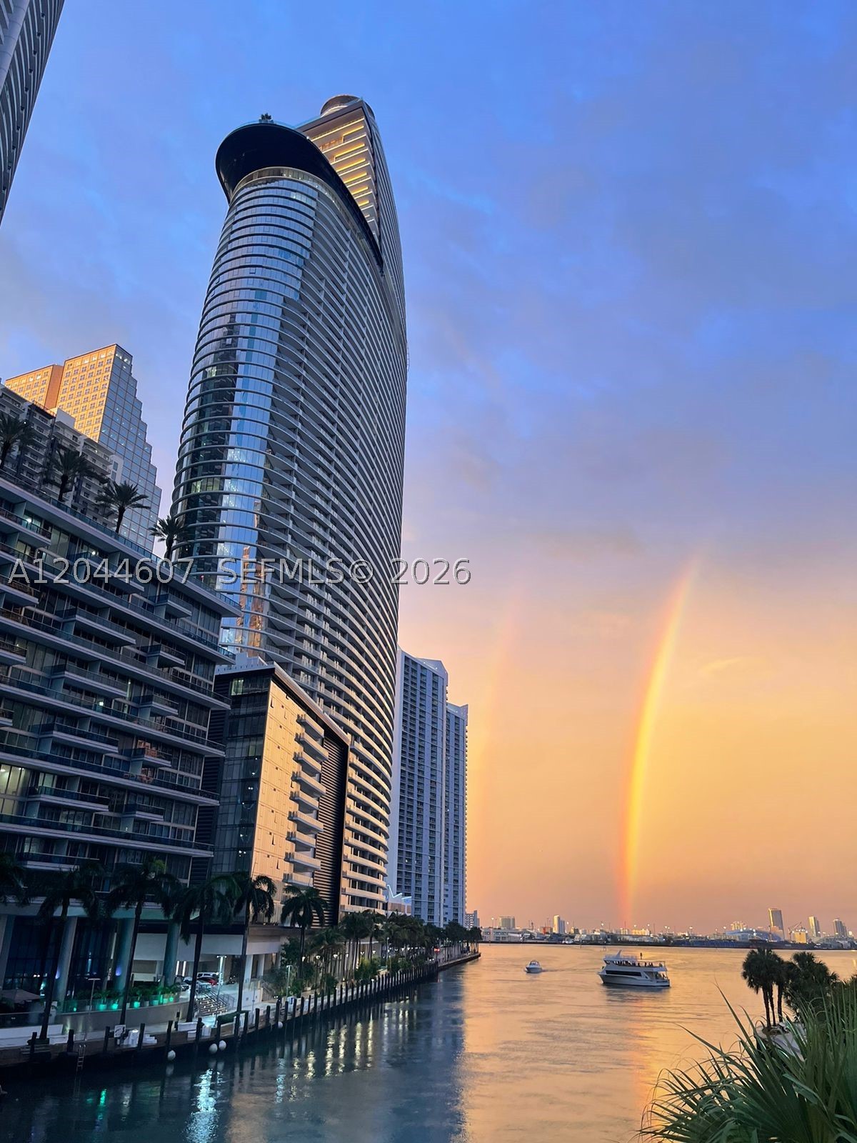 300 Biscayne Blvd Way #1909, Miami FL 33131