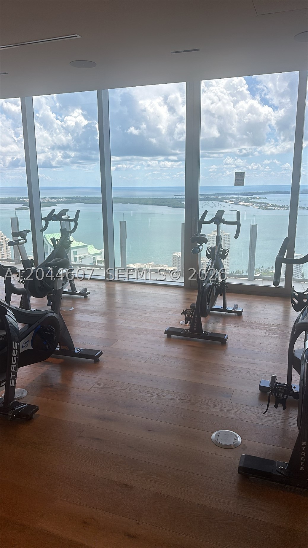 300 Biscayne Blvd Way #1909, Miami FL 33131