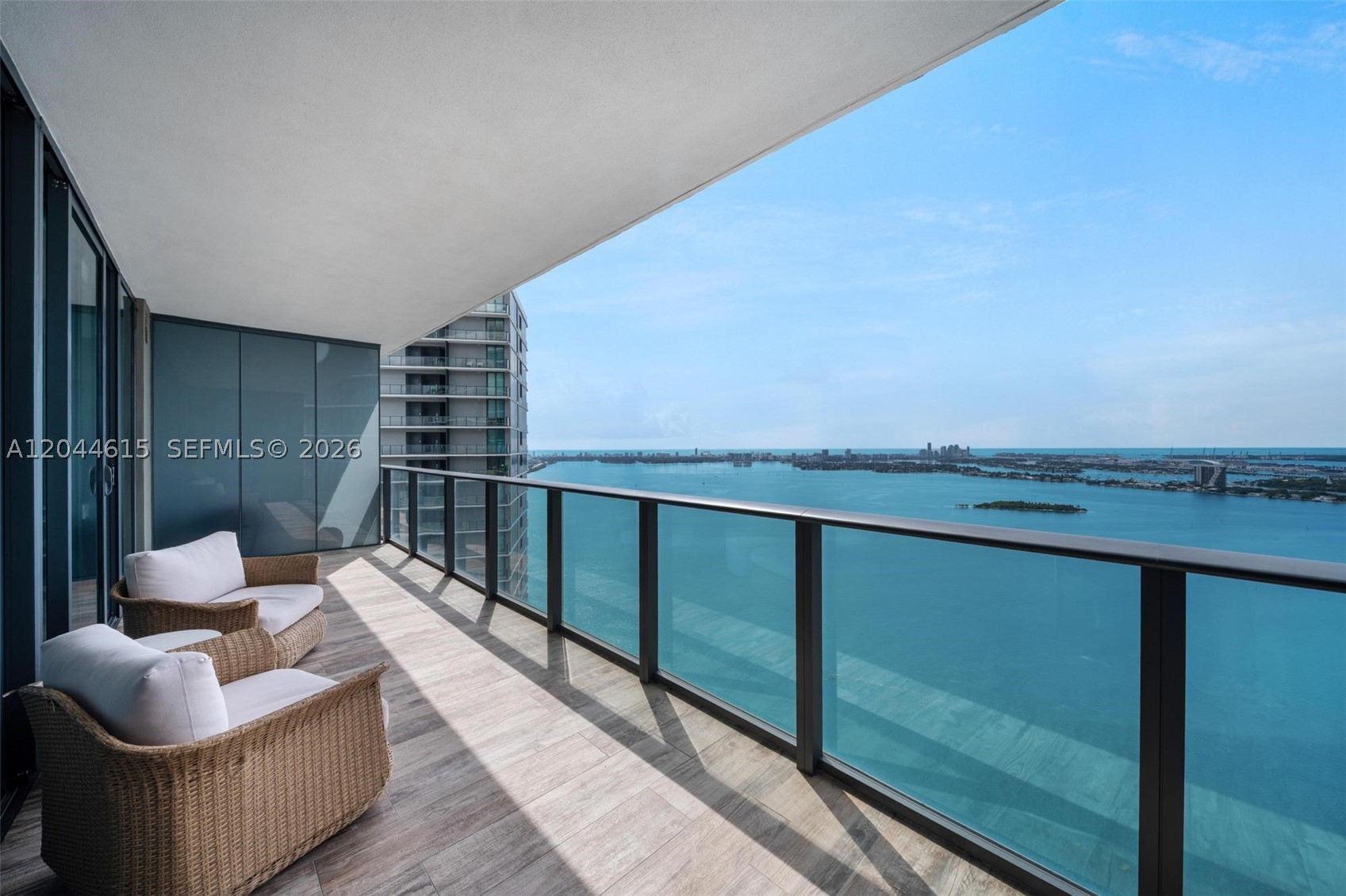 650 NE 32nd St #4805, Miami FL 33137
