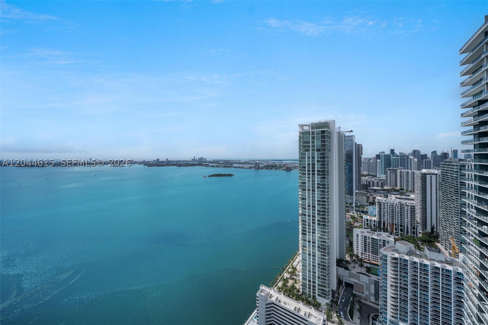 650 NE 32nd St #4805, Miami FL 33137