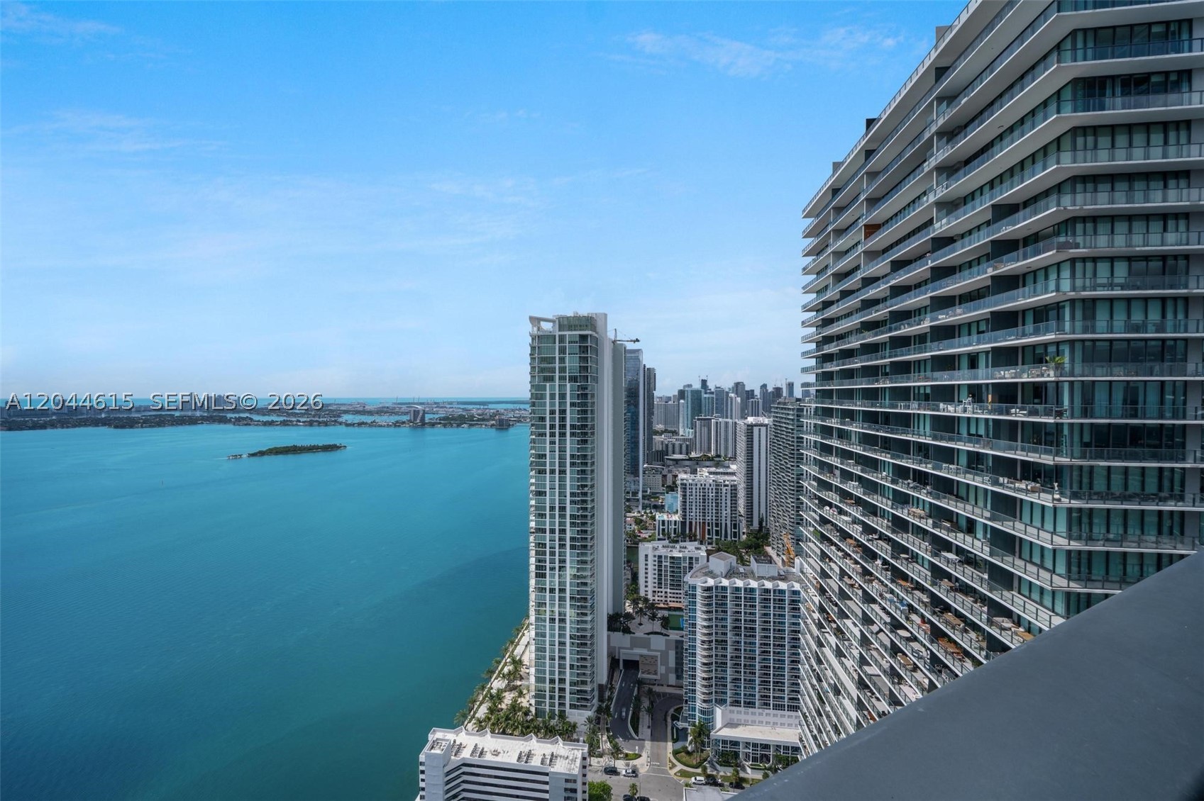 650 NE 32nd St #4805, Miami FL 33137