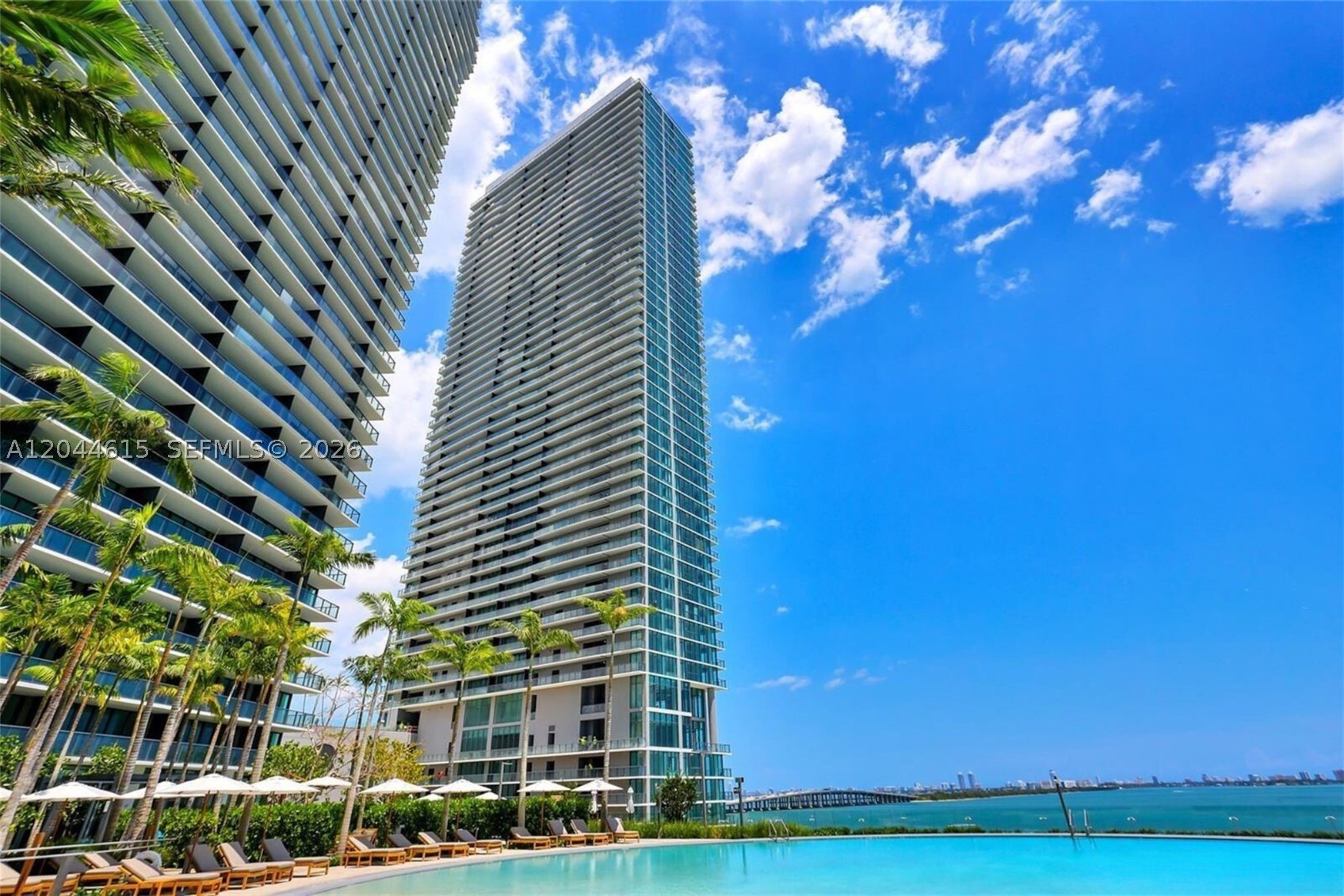 650 NE 32nd St #4805, Miami FL 33137