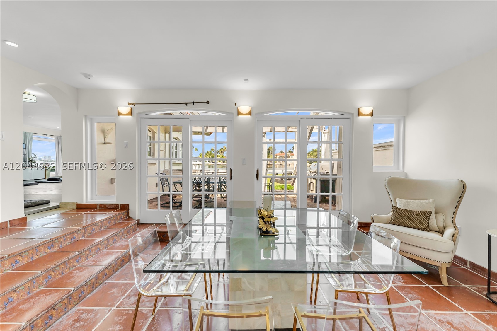 7500 W Treasure Dr, North Bay Village FL 33141