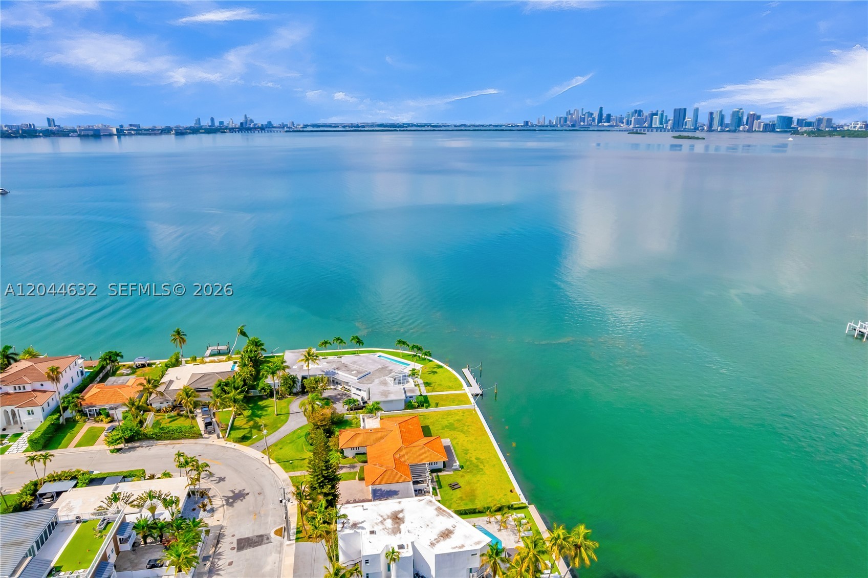 7500 W Treasure Dr, North Bay Village FL 33141