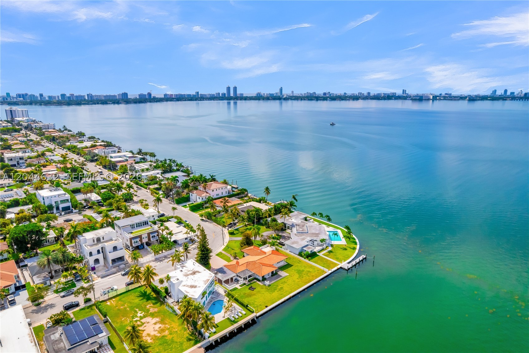 7500 W Treasure Dr, North Bay Village FL 33141