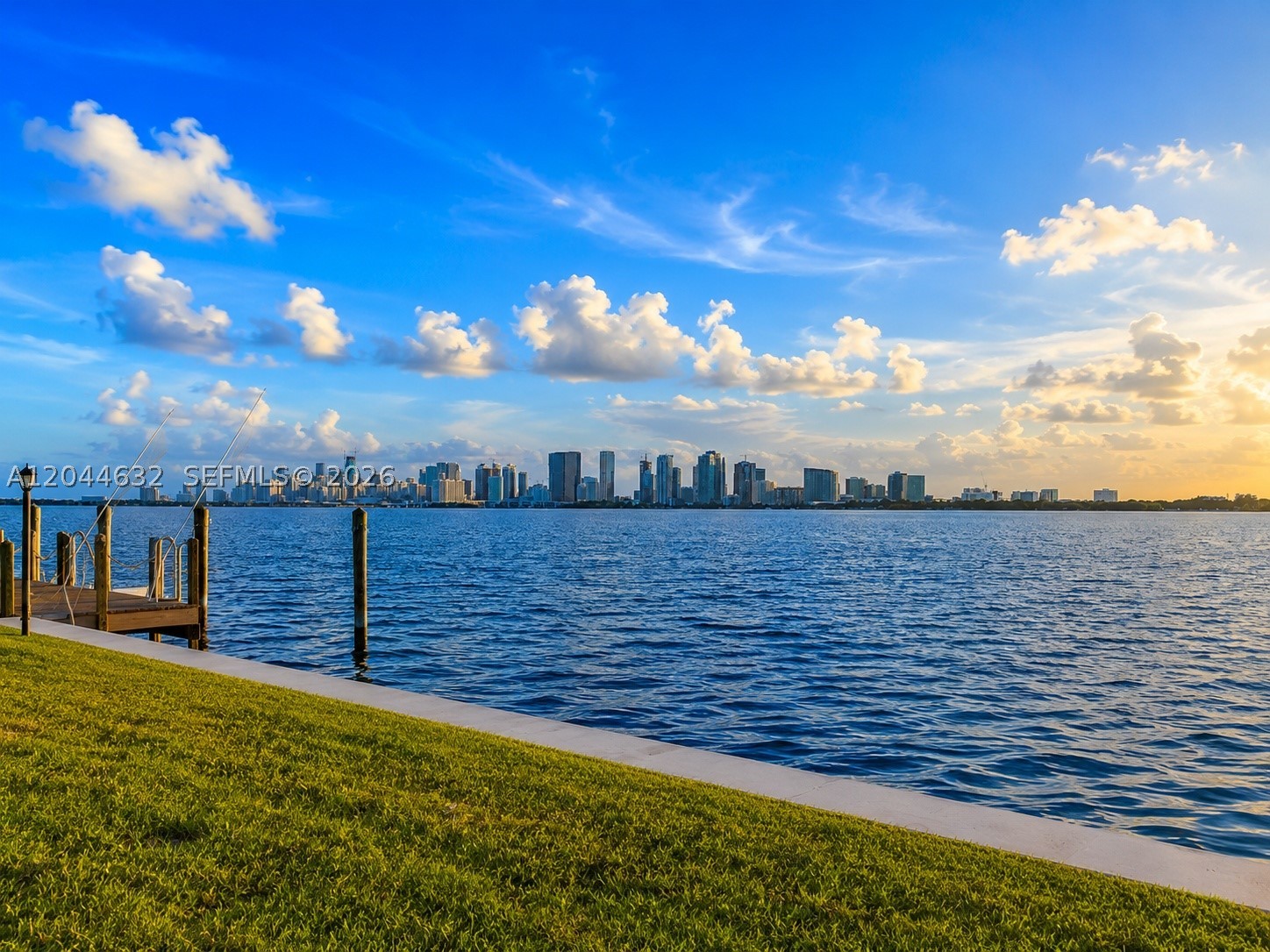 7500 W Treasure Dr, North Bay Village FL 33141