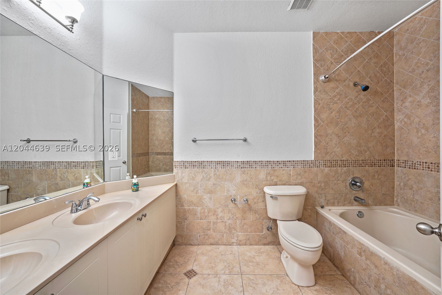 10709 NW 81st Ln, Doral FL 33178