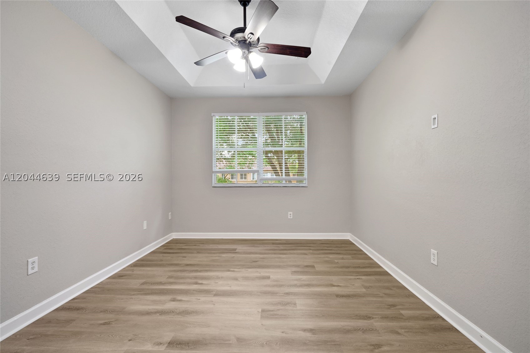 10709 NW 81st Ln, Doral FL 33178