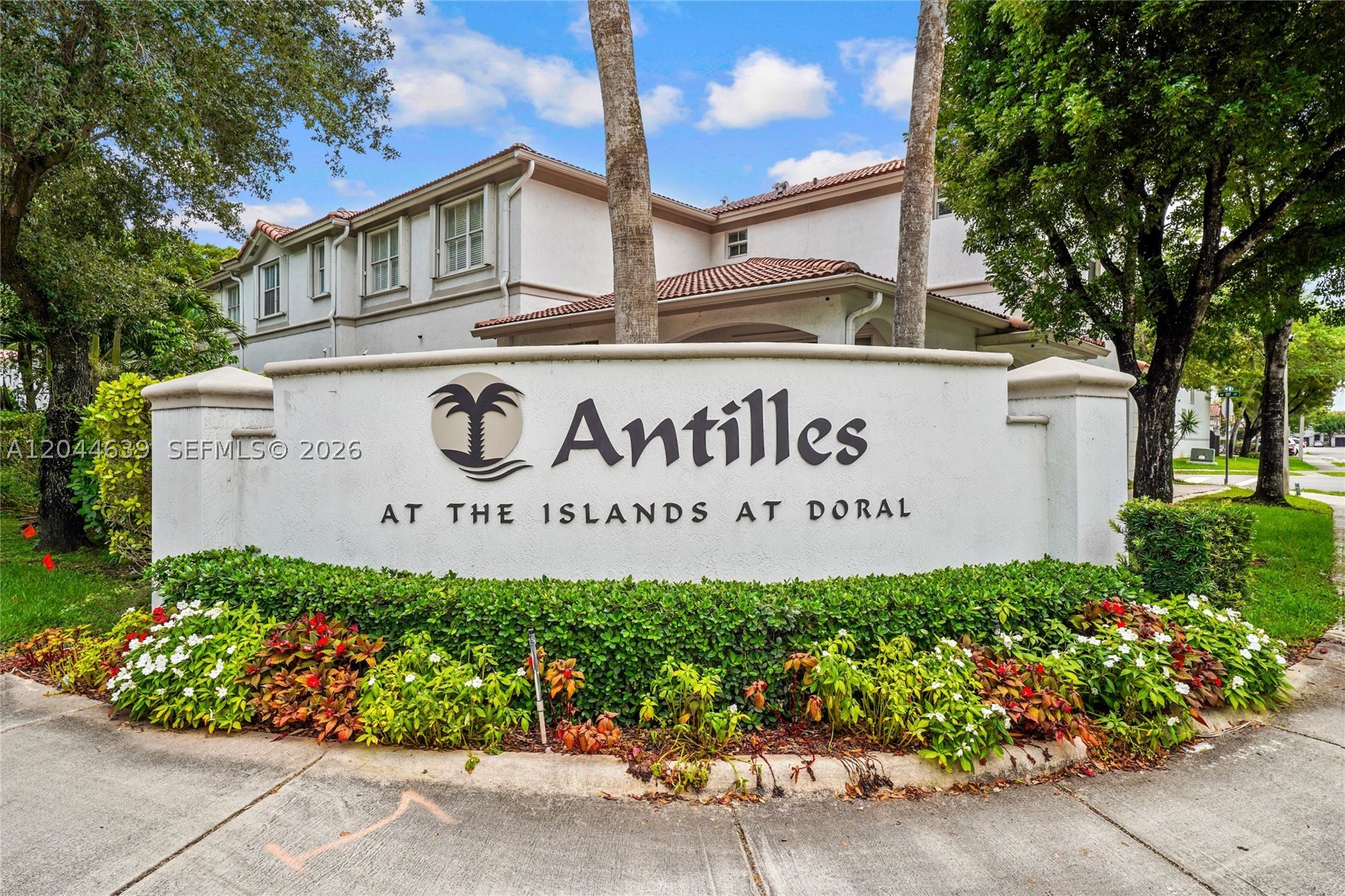 10709 NW 81st Ln, Doral FL 33178