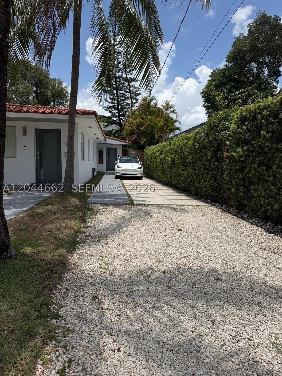 2401 SW 16th Ct, Miami FL 33145