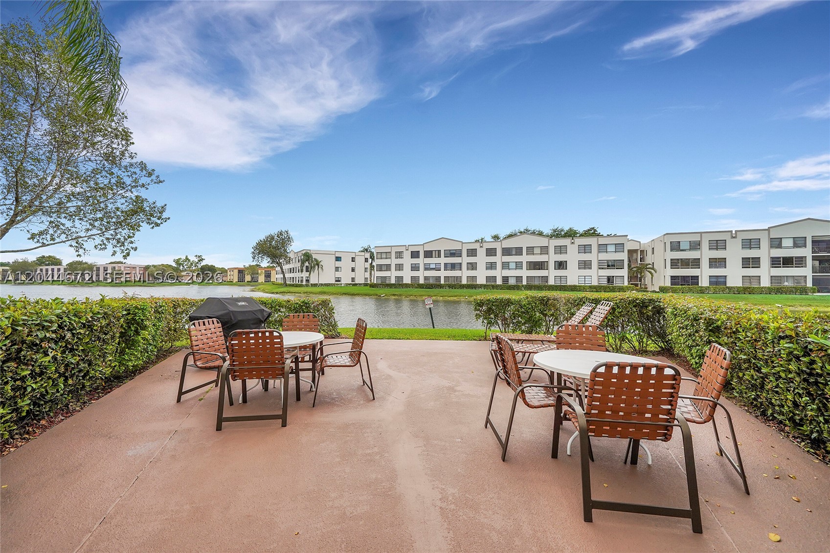 7250 Fairfax Dr #302, Tamarac FL 33321