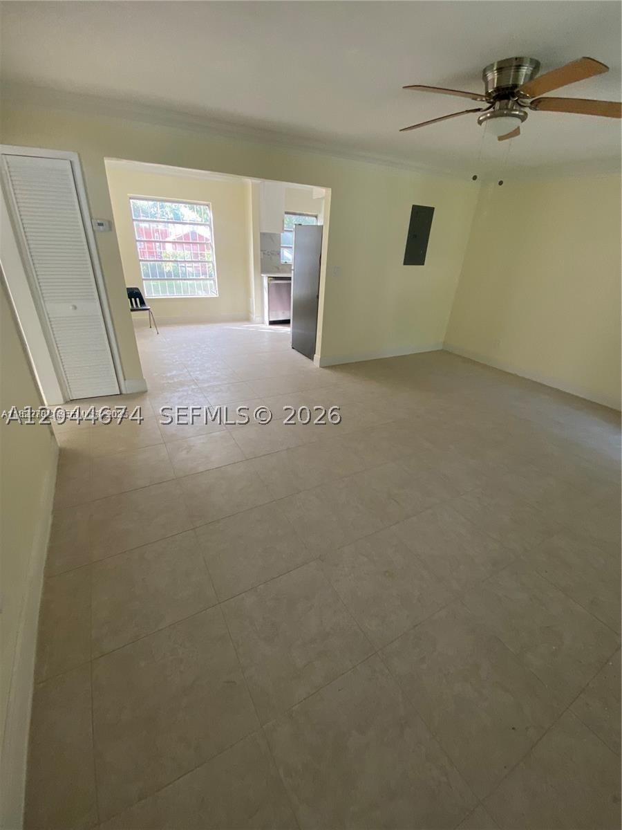170 NW 49th St, Miami FL 33127